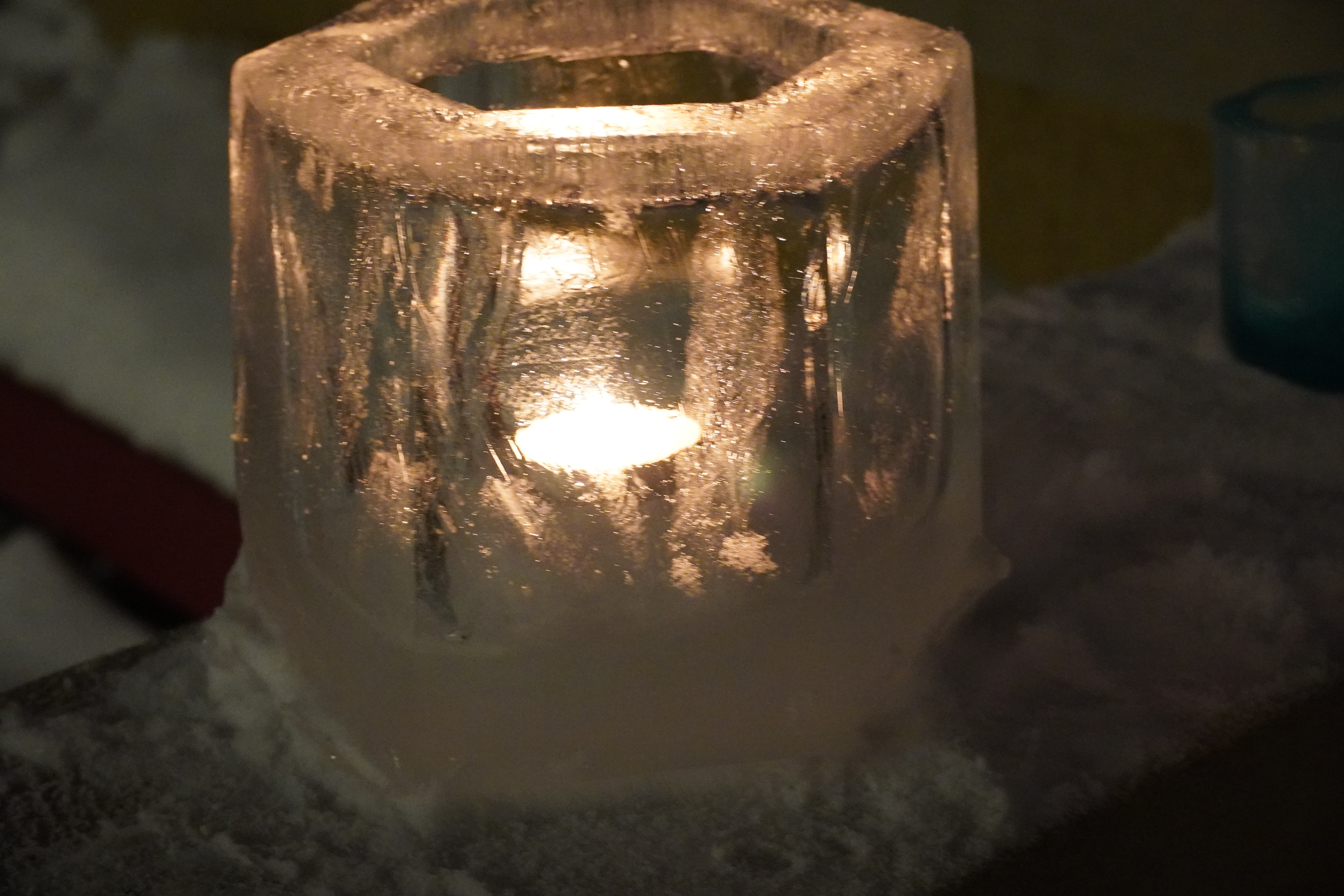 Ice lantern